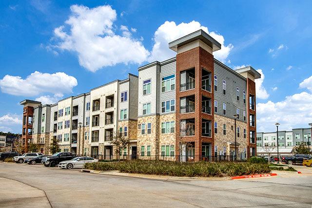 Enclave at Woodland Lakes