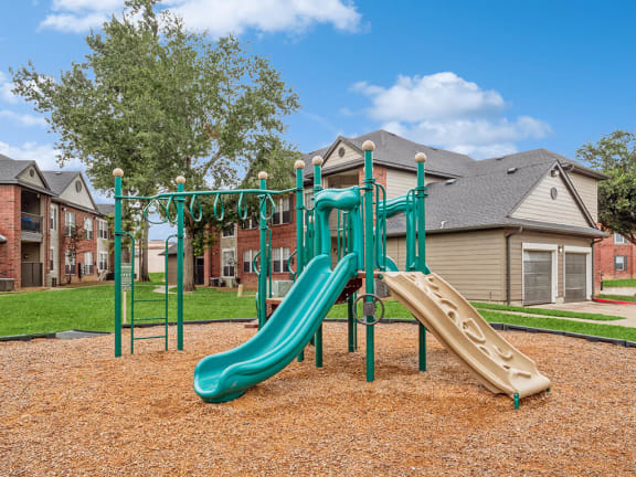 Hollow Creek Apartments