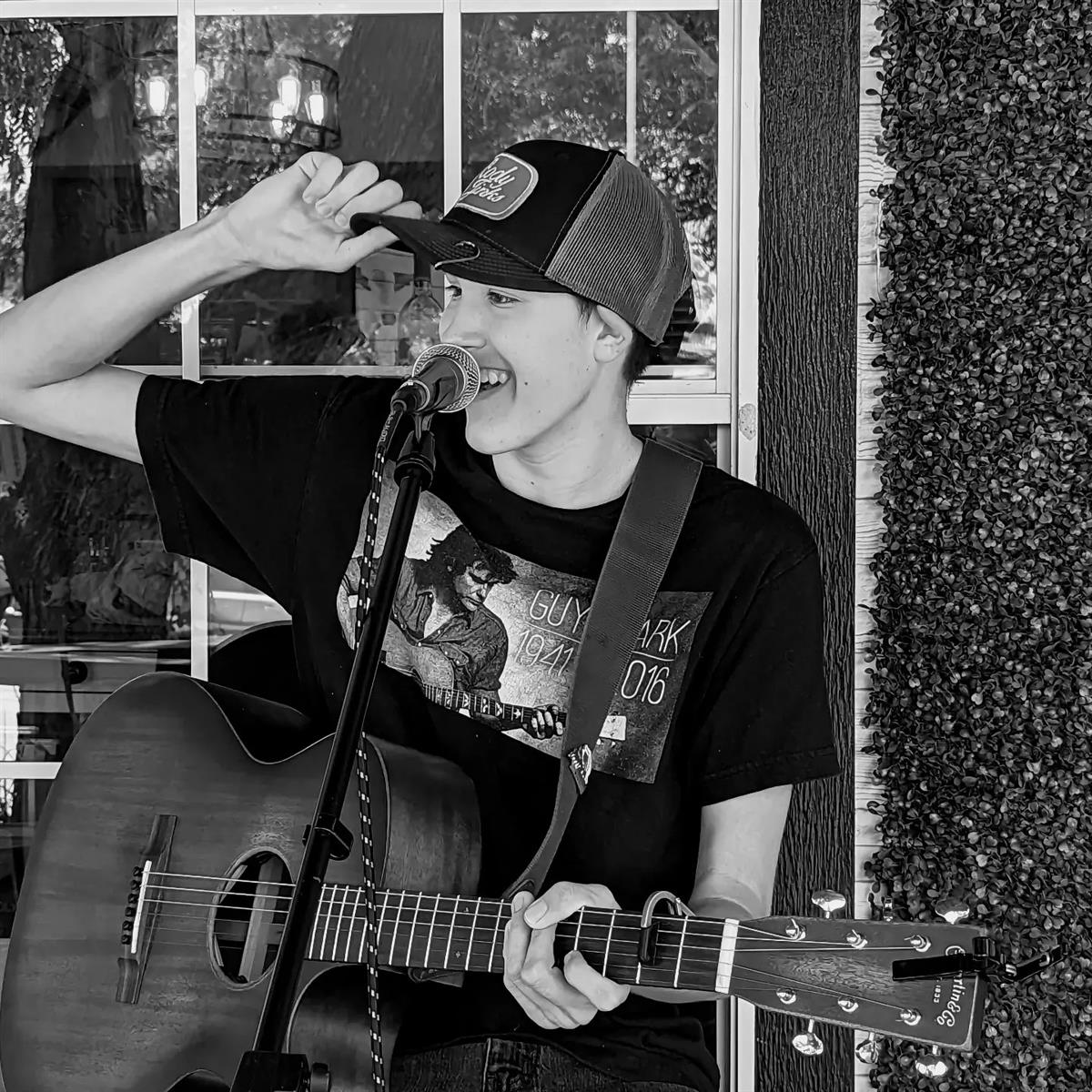 Mississippi Smile at Red Brick Tavern